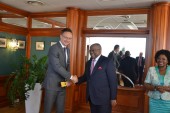 Angola külügyminiszterének látogatása